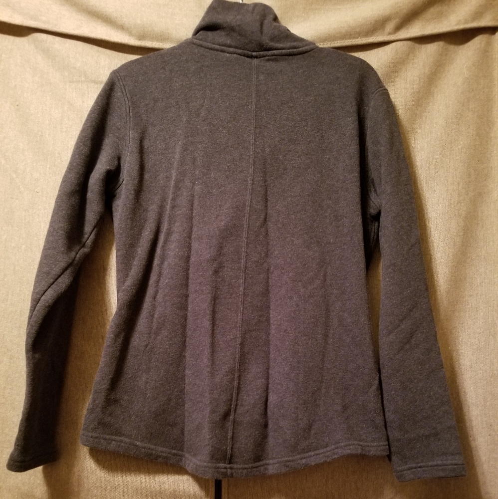 Puma Sweatshirt - Picture 3 of 3